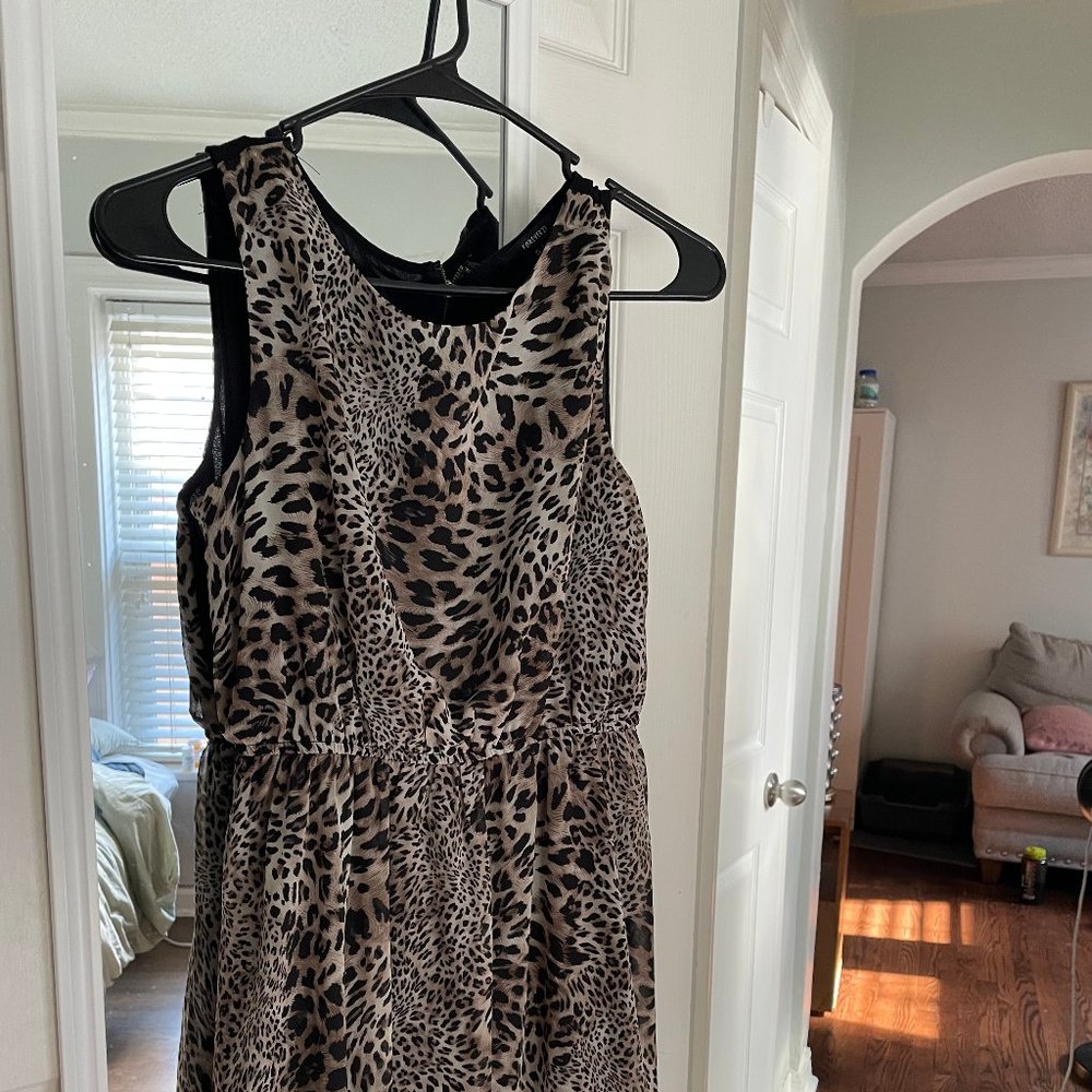 Cheetah print dress Forever 21